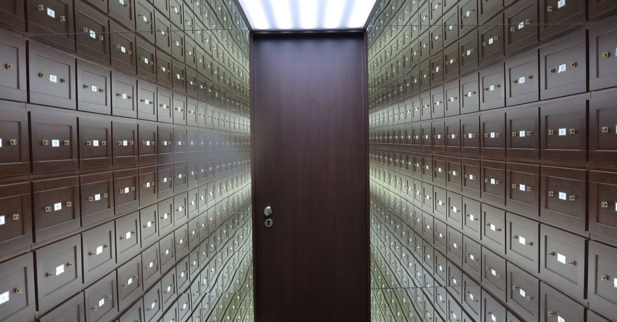 Safe Opening & Combination Reset — New Hyde Park Locksmith