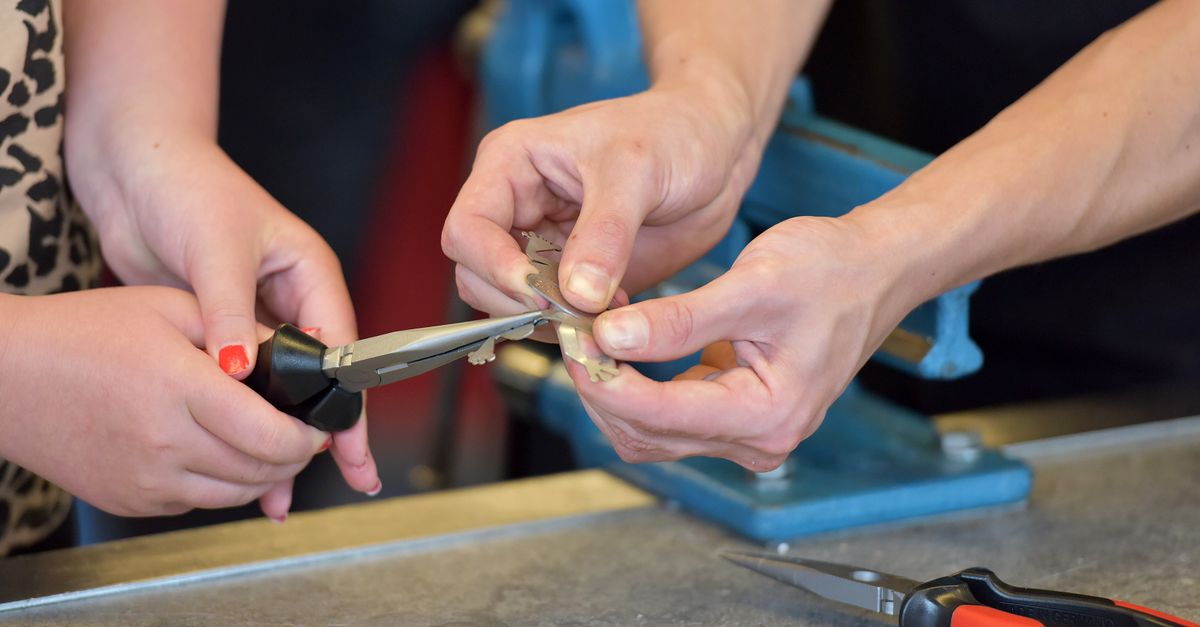 key maker professional — New Hyde Park Locksmith
