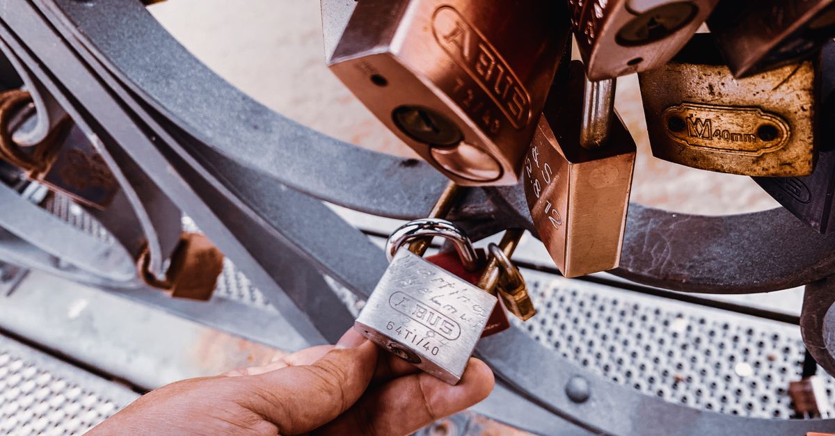 key maker professional — New Hyde Park Locksmith